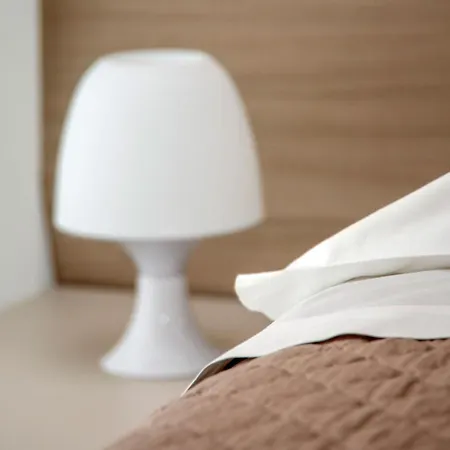 Apartment Camelot Red - *