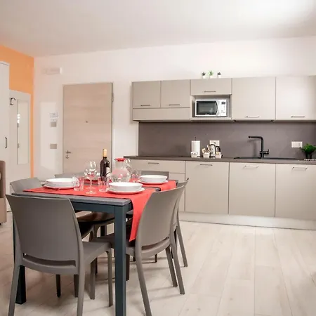Apartment Camelot Red - Verona